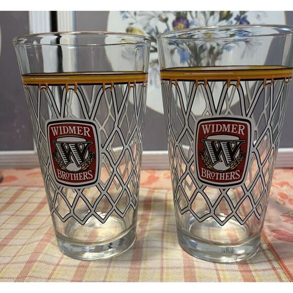 Widmer Brothers Brewery Portland, Oregon Pint Beer Glasses Basketball Set of 2 - Picture 1 of 5